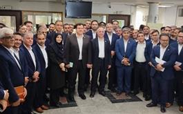 همایش روسای شعب استان بوشهر با حضور مدیر عامل بانک برگزار شد.