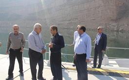 بازدید مدیر امور حوزه مدیریت بانک کشاورزی از طرح پرورش ماهی در قفس در استان بوشهر 