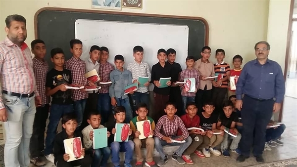 توزیع9هزار بسته نوشت افزار در مدارس محروم استان خوزستان توسط بانک کشاورزی 