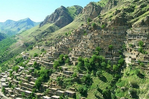 بهره برداری از واحد صنایع  غذایی کامران با حمایت بانک کشاورزی کردستان 