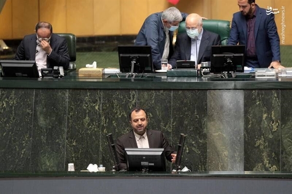 وزیر اقتصاد در مجلس شورای اسلامی تأکید کرد:امنیت غذایی مردم، اولویت مشترك مجلس و دولت