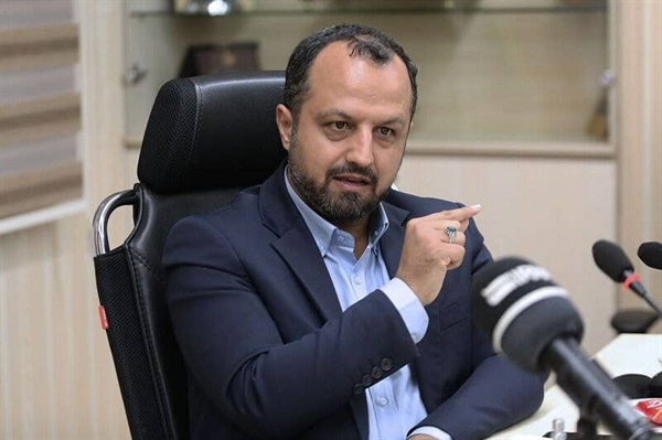 وزیر اقتصاد:توزیع سهام عدالت میان ۴۹ میلیون نفر، بزرگترین طرح اقتصادی كشور است