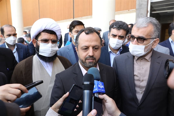 وزیر اقتصاد در جمع رسانه ها عنوان کرد:رسیدگی به شهرستان های محروم استان تهران، اولویت كاری دولت