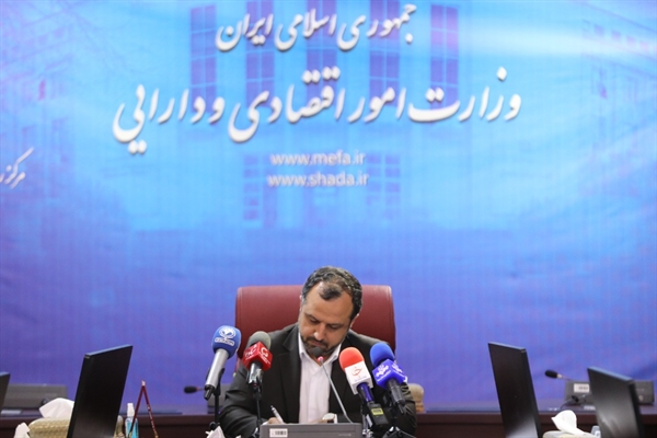 وزیر اقتصاد؛در سال 1401 جدی تر از هفت ماه گذشته در مسیر بازگشت آرامش به اقتصاد كشور گام بر می داریم