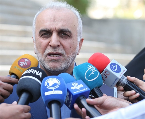 وزیر اقتصاد در حاشیه جلسه با اعضای کمیسیون اقتصادی مجلس: حدود ۱۰۰ هزار میلیارد تومان از دارایی های دولت در سال جاری آماده واگذاری به بخش خصوصی است