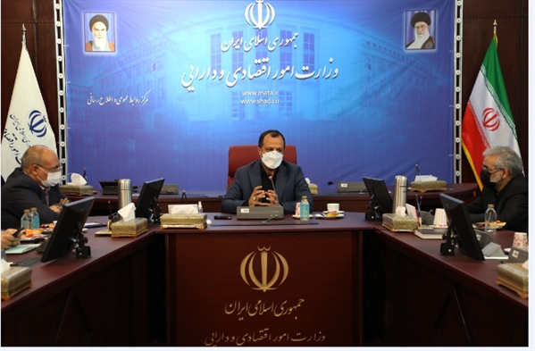 وزیر امور اقتصادی و دارایی:واگذاری ها باید موجب جلب اعتماد مردم و فعالان اقتصادی شود