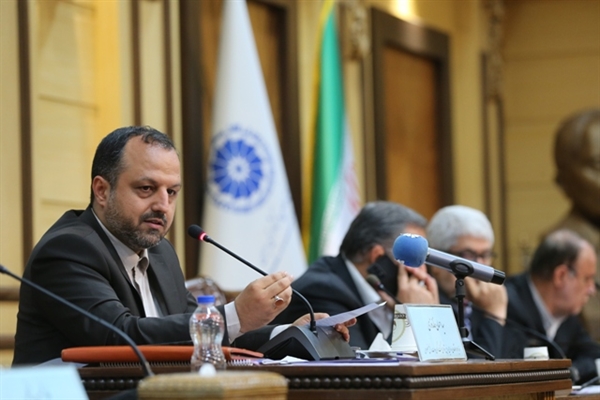 وزیر اقتصاد تاکید کرد:عزم جدی دولت برای ترمیم روابط با بخش خصوصی