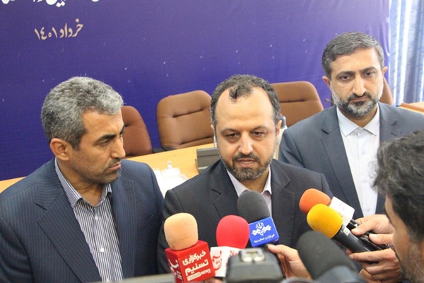 وزير اقتصاد؛رهایی تولید از فشار مهمترین دستاورد حذف ارز ترجیحی