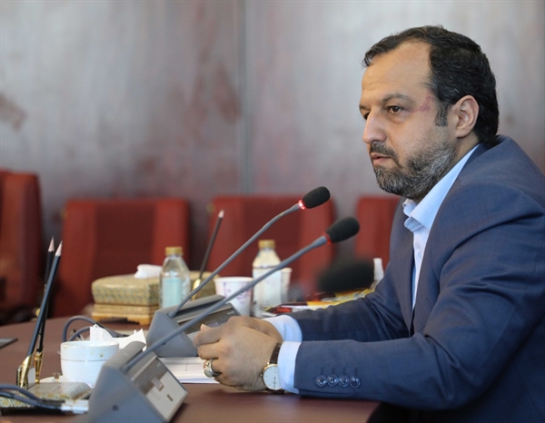 وزیر اقتصاد با تأکید بر اراده جدی دولت خبر داد؛سال آینده تورم بسیار كمتری را تجربه خواهیم كرد
