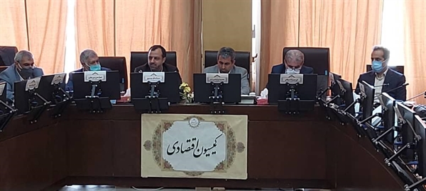 وزیر اقتصاد در کمیسیون اقتصادی مجلس شورای اسلامی تشریح کرد:آمادگی وزارت اقتصاد برای اجرای برنامه تحول در اقتصاد كشور با هماهنگی مجلس شورای اسلامی در سال جاری